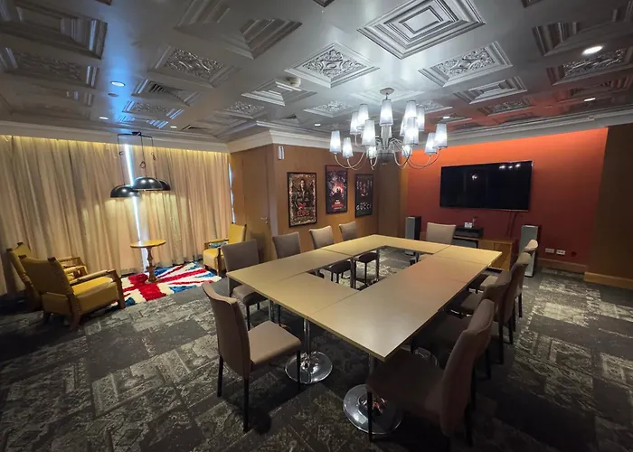 Aparthotel Place In Century Poblacion *